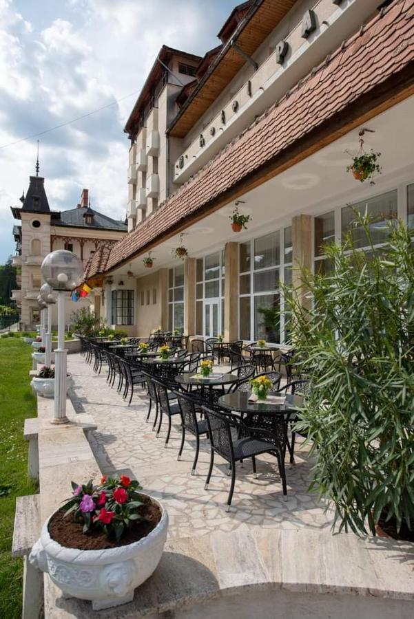 Hotel Parc Băile Govora Exteriér fotografie